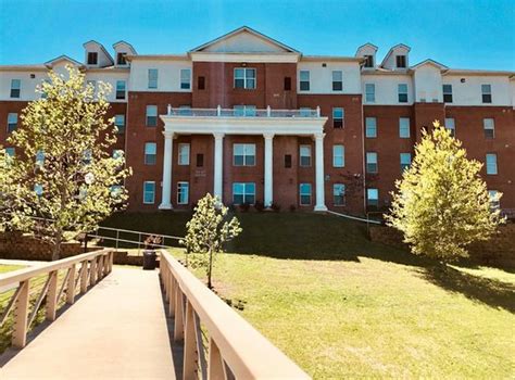 THE 5 CLOSEST Hotels to Alcorn State University .